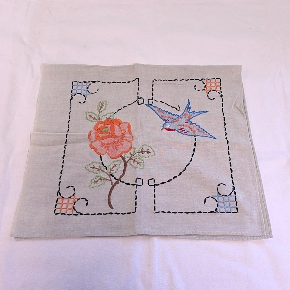 Vintage Embroidered Linens Multicolor Bird Butterfly Floral Set Craft Cutters